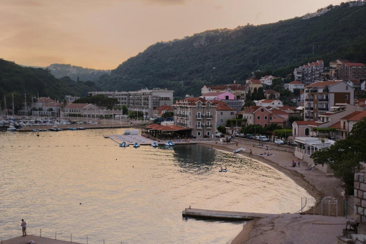 Hotel Rr Herceg Novi Exterior photo