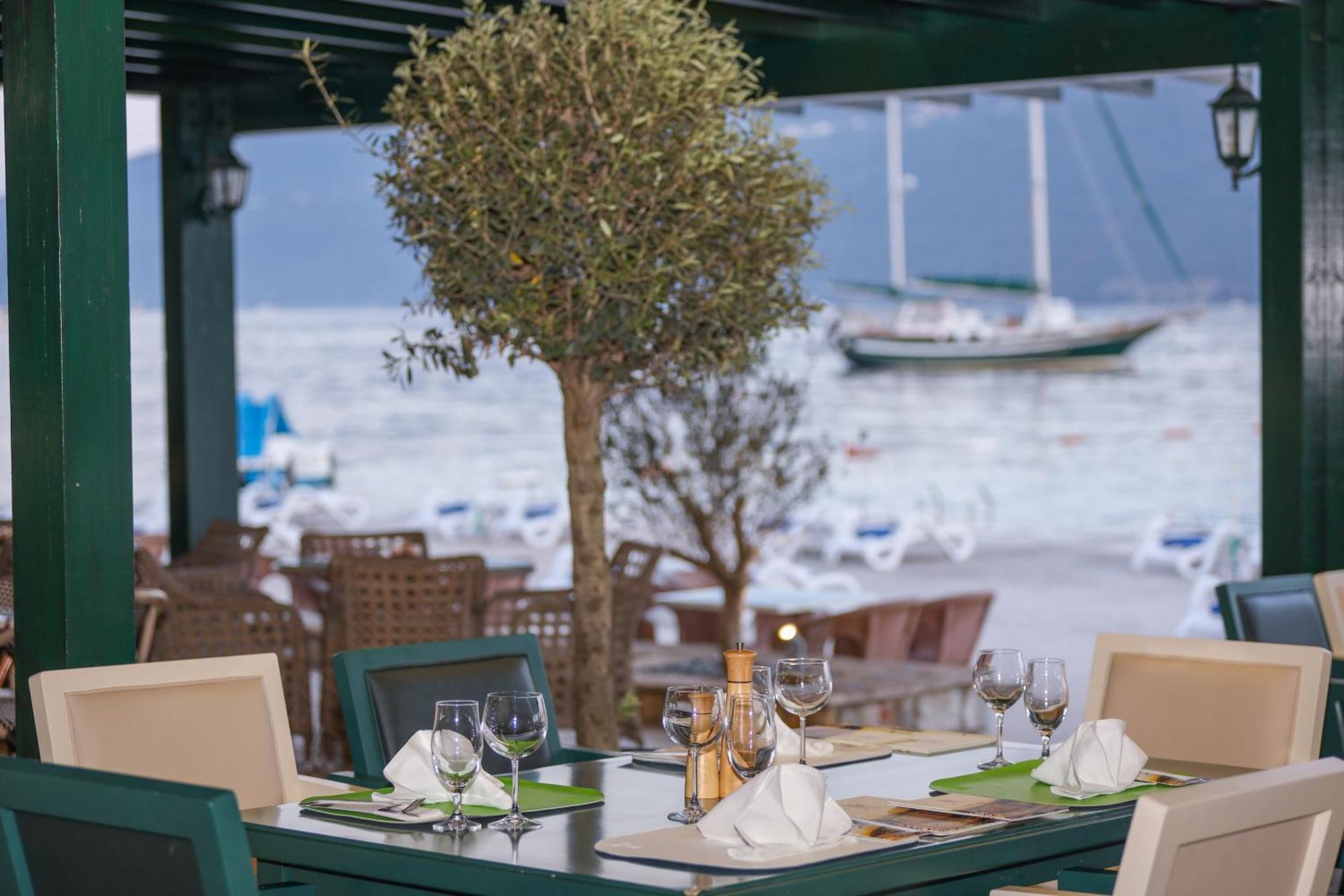 Hotel Rr Herceg Novi Exterior photo